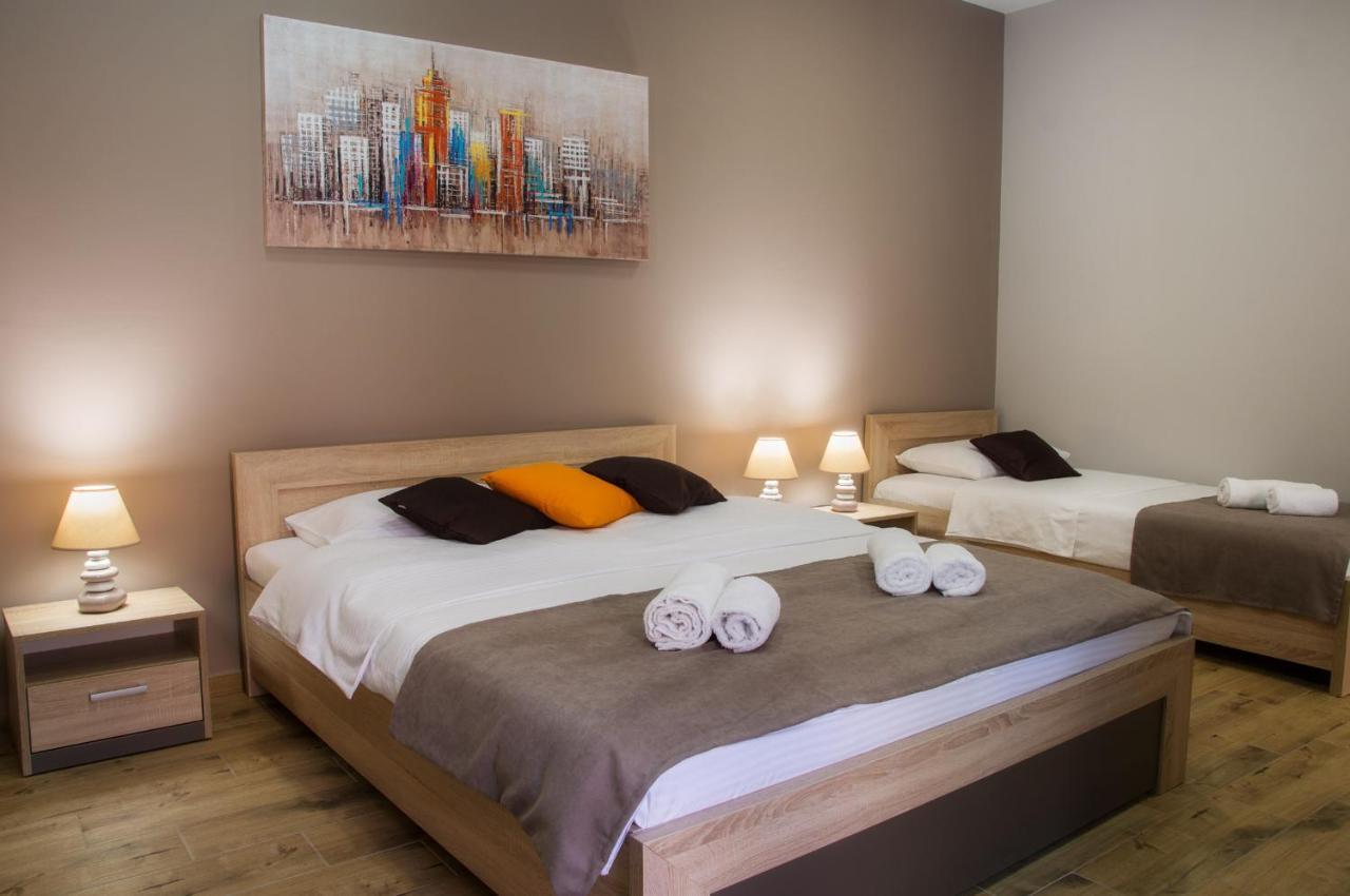 Auberge de jeunesse Centar lux 2 à Zrenjanin Extérieur photo