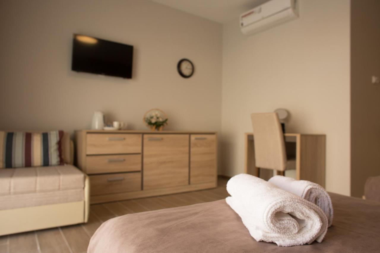 Auberge de jeunesse Centar lux 2 à Zrenjanin Extérieur photo