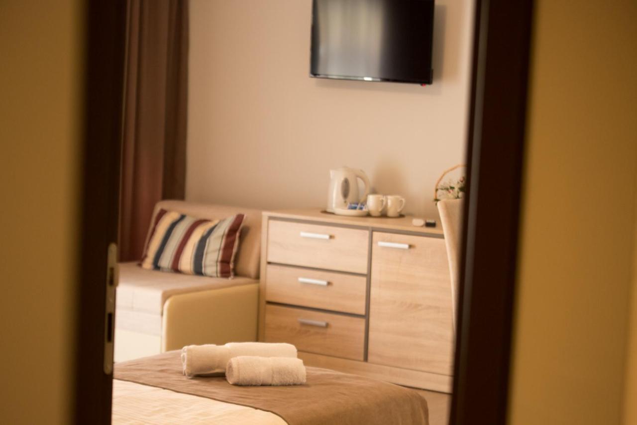 Auberge de jeunesse Centar lux 2 à Zrenjanin Extérieur photo