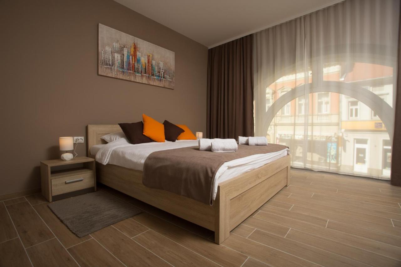 Auberge de jeunesse Centar lux 2 à Zrenjanin Extérieur photo